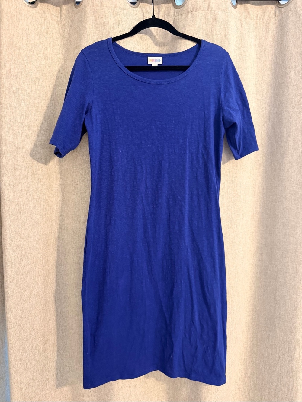 Women's Top Identification